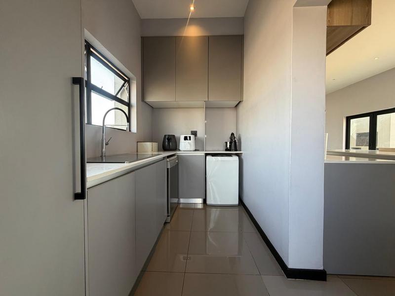 5 Bedroom Property for Sale in Blue Valley Golf Estate Gauteng