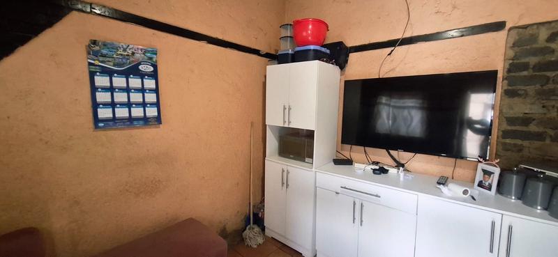 2 Bedroom Property for Sale in Tembisa Gauteng