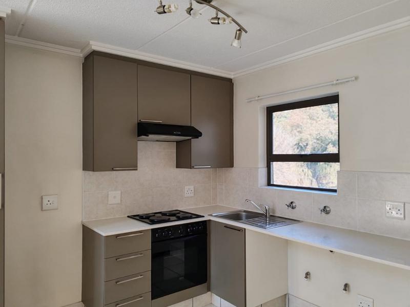 1 Bedroom Property for Sale in Paulshof Gauteng