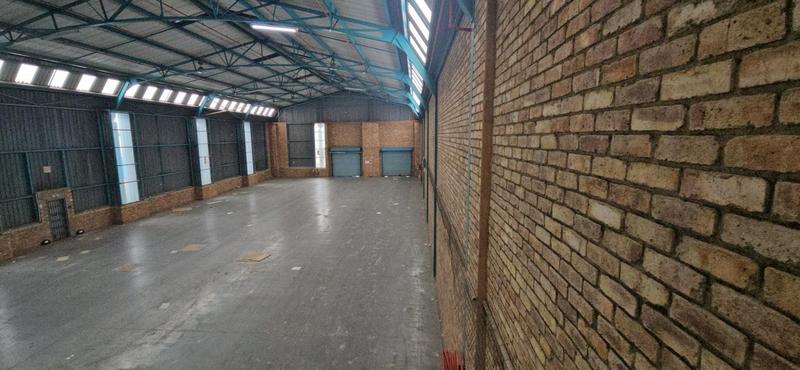 To Let Commercial Property for Rent in Randjespark Gauteng