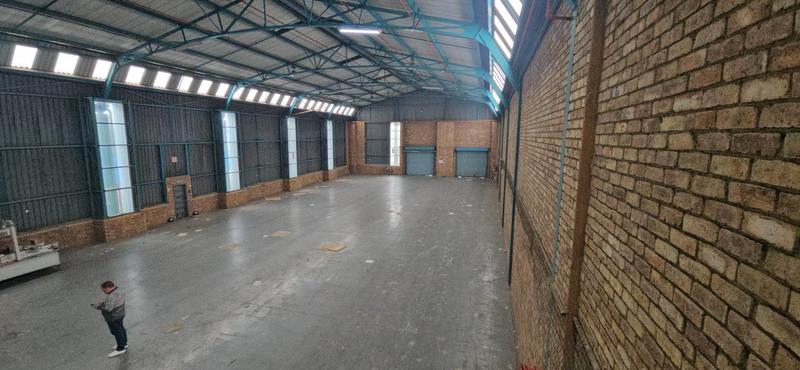 To Let Commercial Property for Rent in Randjespark Gauteng