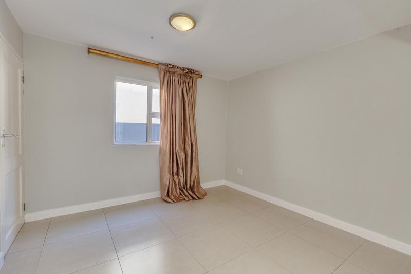 4 Bedroom Property for Sale in Fourways Gardens Gauteng