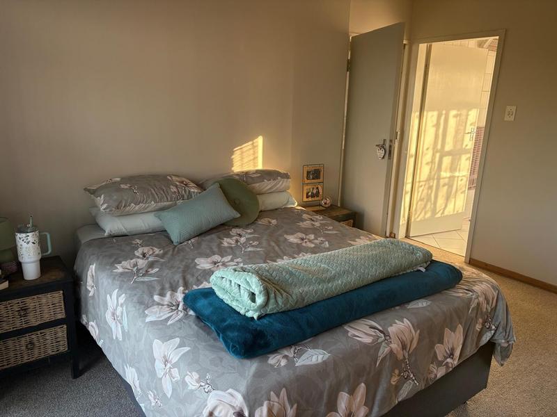 To Let 2 Bedroom Property for Rent in Northcliff Gauteng