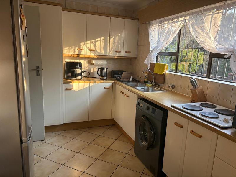 To Let 2 Bedroom Property for Rent in Northcliff Gauteng
