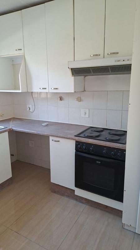 To Let 2 Bedroom Property for Rent in Northcliff Gauteng