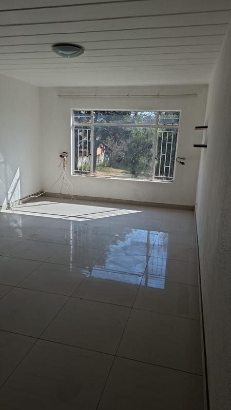 To Let 2 Bedroom Property for Rent in Northcliff Gauteng