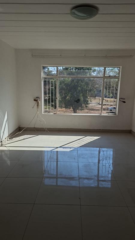 To Let 2 Bedroom Property for Rent in Northcliff Gauteng