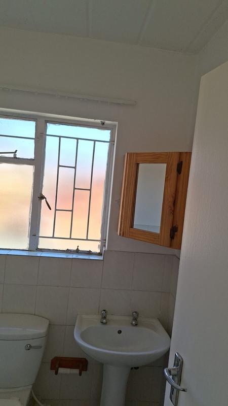 To Let 2 Bedroom Property for Rent in Northcliff Gauteng