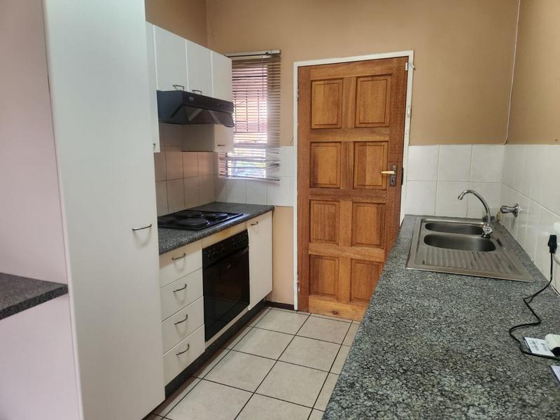 To Let 2 Bedroom Property for Rent in Willowbrook Gauteng