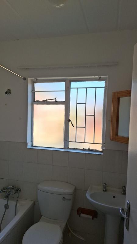 2 Bedroom Property for Sale in Northcliff Gauteng