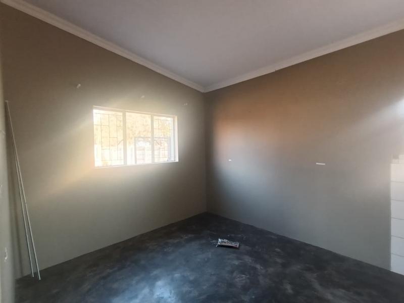 To Let 2 Bedroom Property for Rent in Petersfield Gauteng