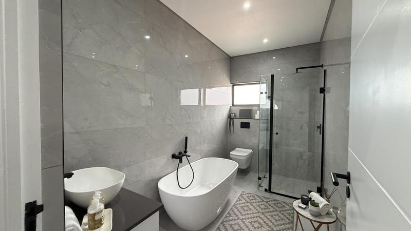 4 Bedroom Property for Sale in Fountainbrook Estate Gauteng