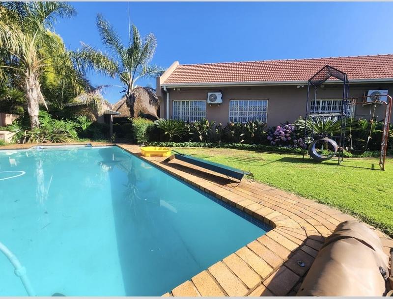3 Bedroom Property for Sale in Brackenhurst Gauteng
