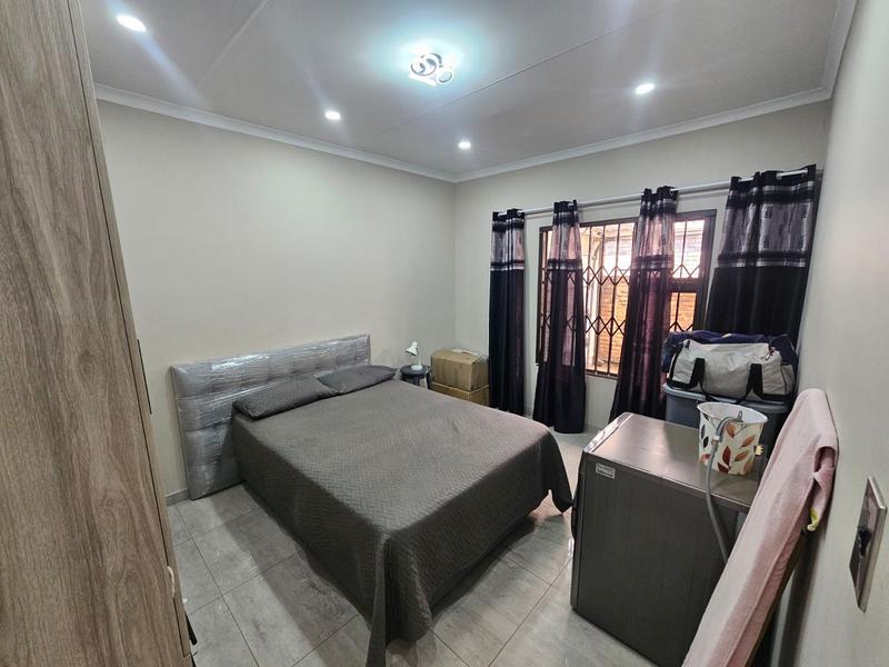 4 Bedroom Property for Sale in Brackenhurst Gauteng