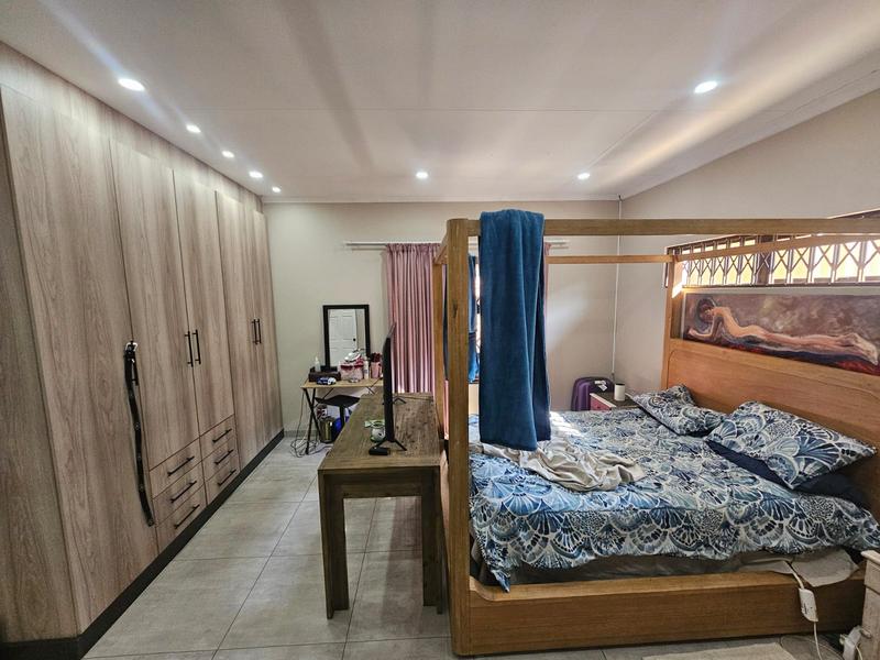 4 Bedroom Property for Sale in Brackenhurst Gauteng