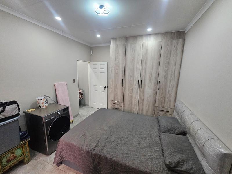 4 Bedroom Property for Sale in Brackenhurst Gauteng