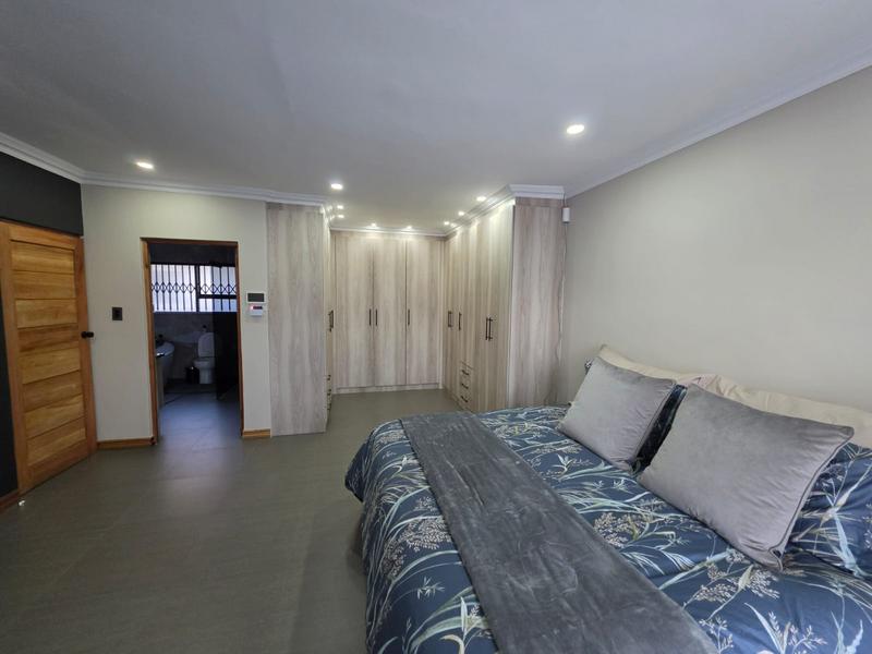 4 Bedroom Property for Sale in Brackenhurst Gauteng