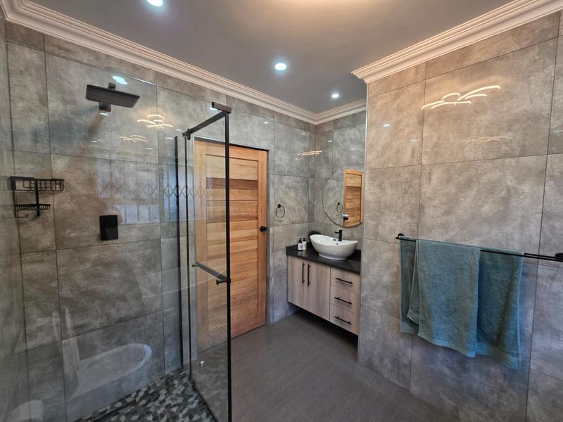 4 Bedroom Property for Sale in Brackenhurst Gauteng