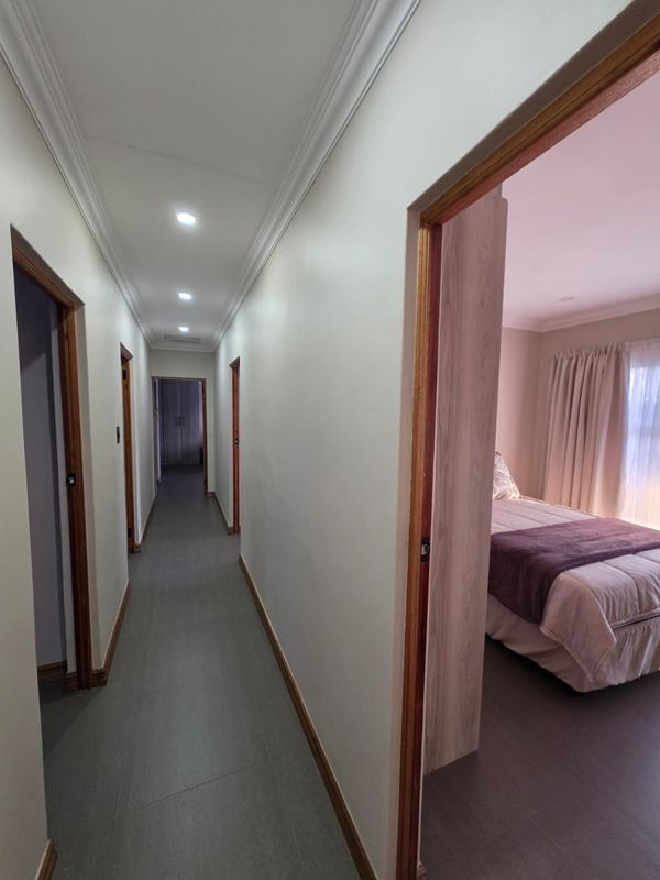4 Bedroom Property for Sale in Brackenhurst Gauteng