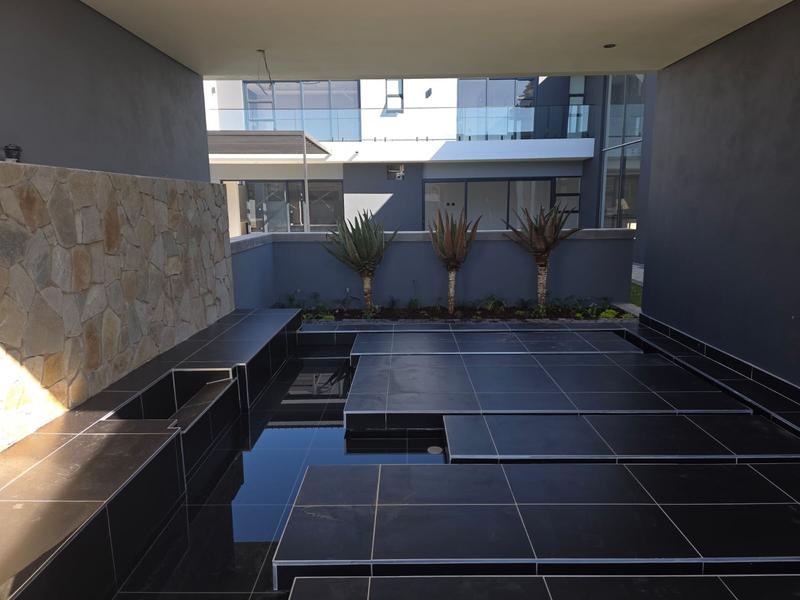 6 Bedroom Property for Sale in Midstream Heights Gauteng