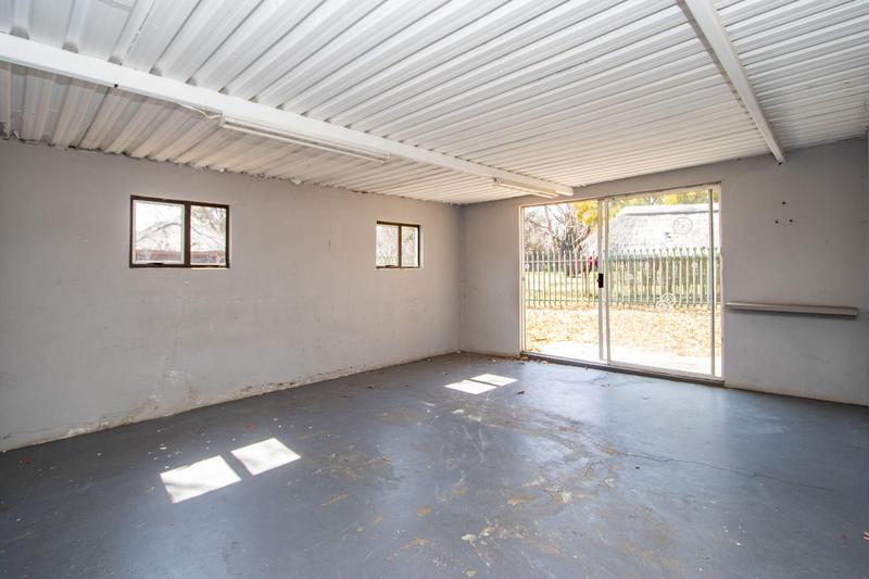 0 Bedroom Property for Sale in Glenferness Gauteng