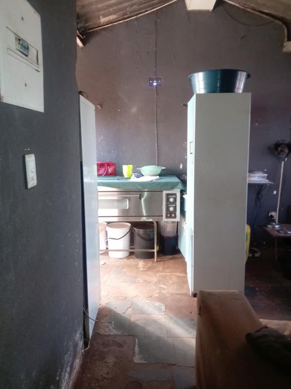 2 Bedroom Property for Sale in Likole Gauteng