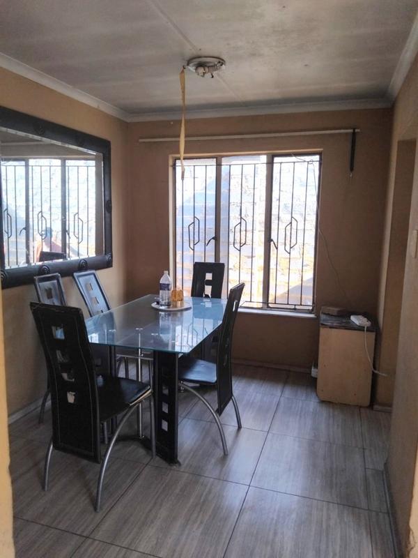 2 Bedroom Property for Sale in Moroka Gauteng