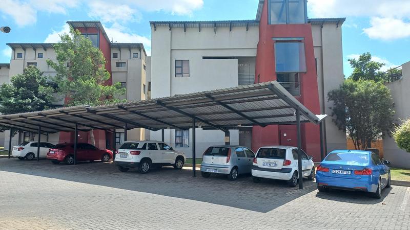 To Let 2 Bedroom Property for Rent in Rooihuiskraal North Gauteng