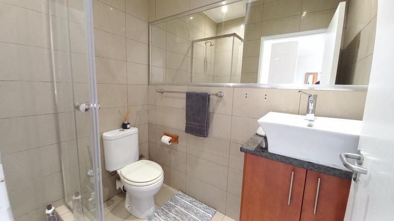 To Let 2 Bedroom Property for Rent in Rooihuiskraal North Gauteng