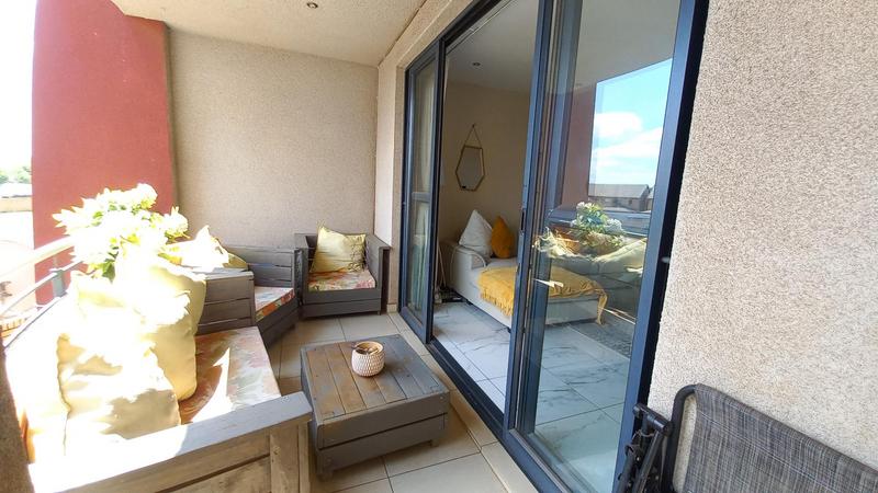 To Let 2 Bedroom Property for Rent in Rooihuiskraal North Gauteng