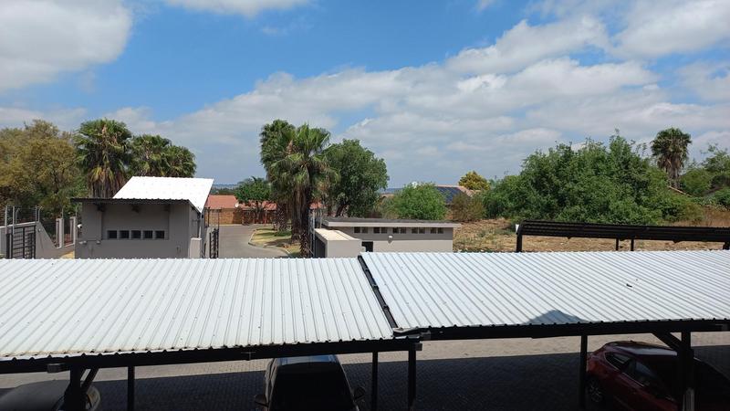 To Let 2 Bedroom Property for Rent in Rooihuiskraal North Gauteng