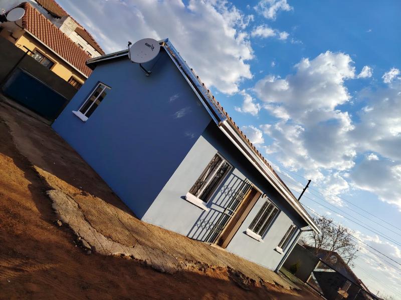 To Let 3 Bedroom Property for Rent in Protea Glen Gauteng