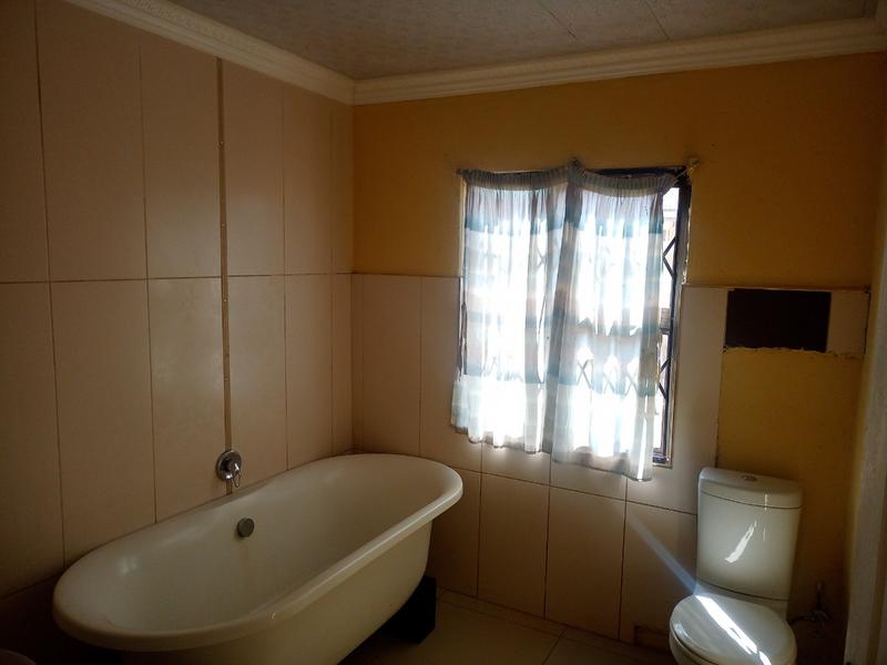 3 Bedroom Property for Sale in Protea Glen Gauteng
