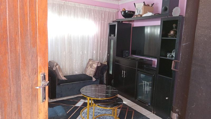 0 Bedroom Property for Sale in Protea Glen Gauteng