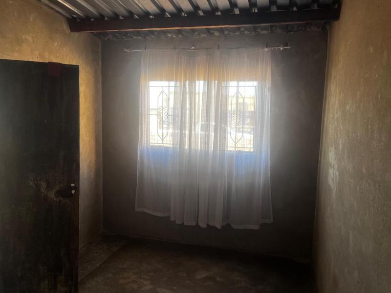 2 Bedroom Property for Sale in Tsakane Ext 12 Gauteng