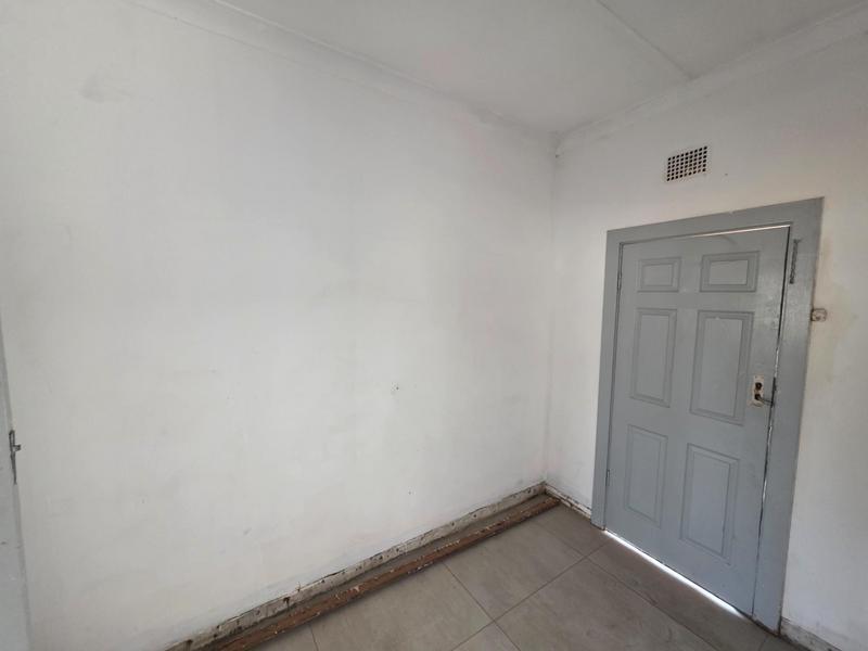 4 Bedroom Property for Sale in Clayville East Gauteng