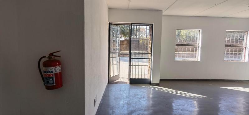 To Let Commercial Property for Rent in Silvertondale Gauteng