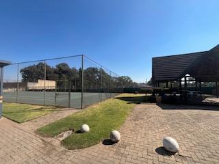To Let 2 Bedroom Property for Rent in Glen Marais Gauteng