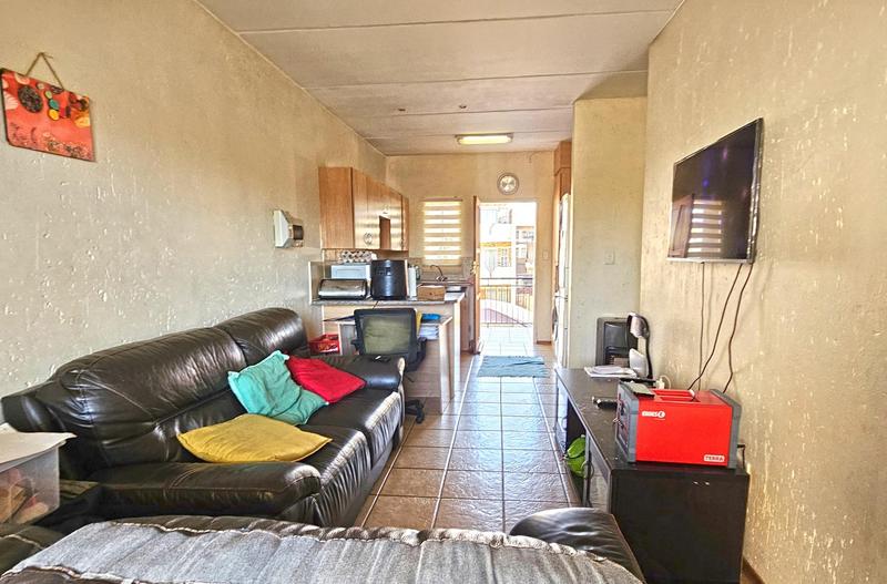 2 Bedroom Property for Sale in Comet Gauteng