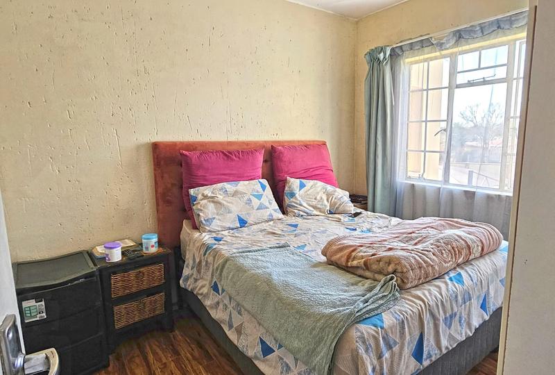 2 Bedroom Property for Sale in Comet Gauteng