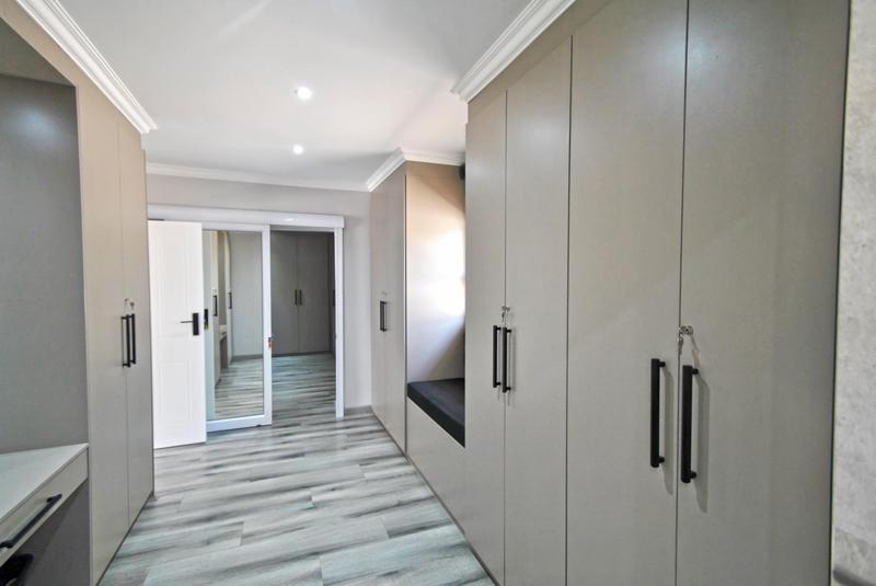 7 Bedroom Property for Sale in Arcon Park Gauteng