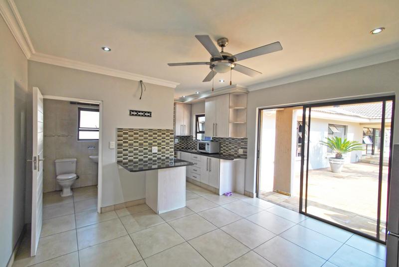 7 Bedroom Property for Sale in Arcon Park Gauteng