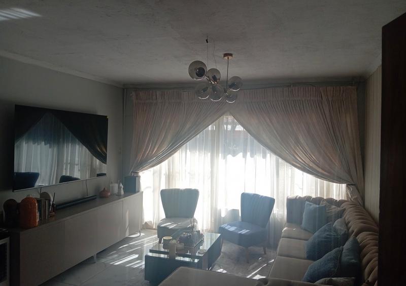 3 Bedroom Property for Sale in Vanderbijlpark SE 4 Gauteng