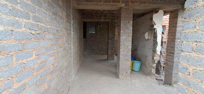 5 Bedroom Property for Sale in Alexandra East Bank Gauteng
