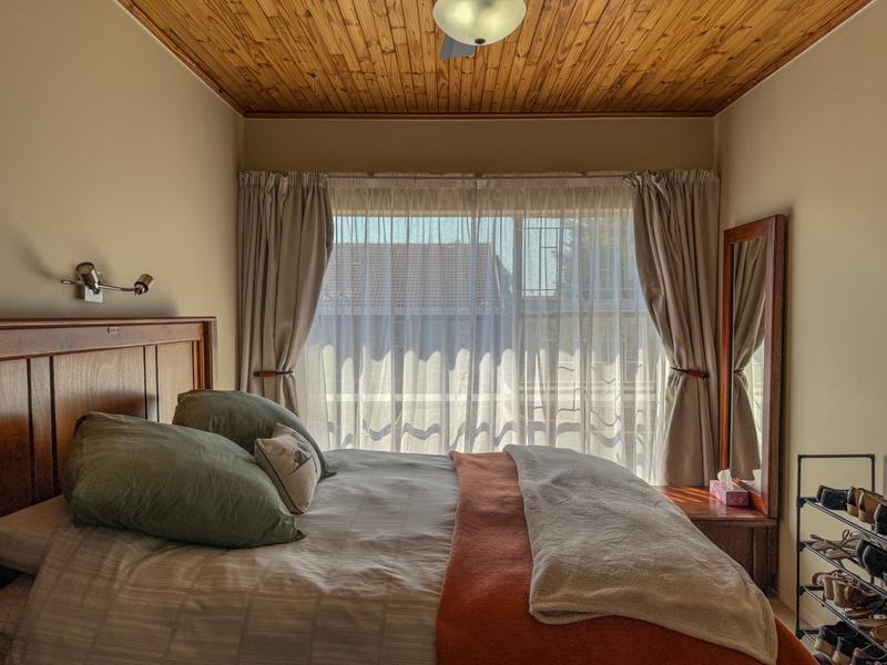 3 Bedroom Property for Sale in Eldoraigne Gauteng