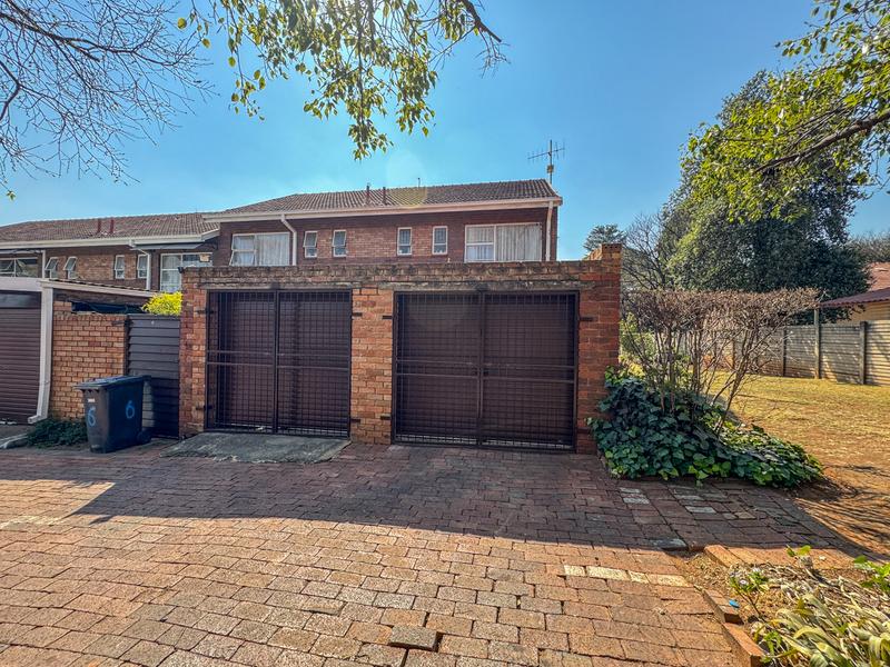 3 Bedroom Property for Sale in Eldoraigne Gauteng