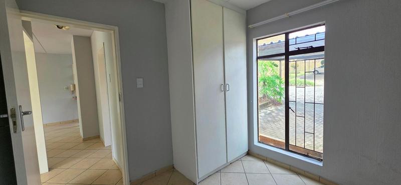 To Let 2 Bedroom Property for Rent in Honeydew Gauteng
