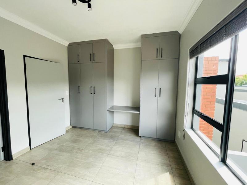 To Let 3 Bedroom Property for Rent in Olympus AH Gauteng