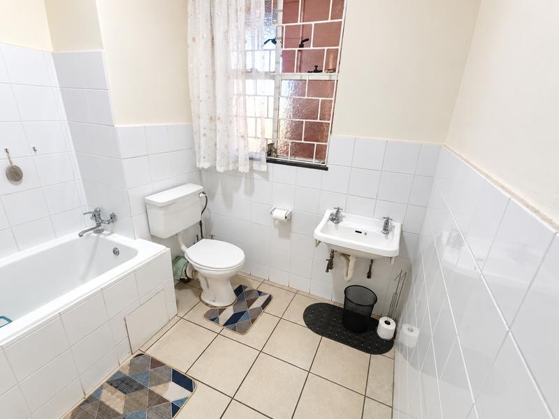 2 Bedroom Property for Sale in Casseldale Gauteng