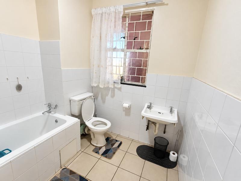 2 Bedroom Property for Sale in Casseldale Gauteng